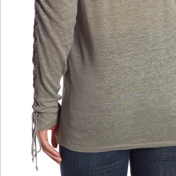 ➰HP!➰{ACROBAT} GRAY Lace-Up Detail Long Sleeve Tee - Picture 5 of 8